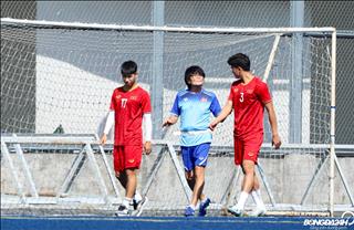 ẢNH: U22 Việt Nam vs U22 Lào - Tấn Sinh, Trọng Hùng phải tập riêng