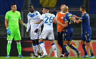 Bị tố trẻ con nhõng nhẽo, Balotelli lên tiếng đòi lại công bằng