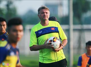 HLV Troussier: U19 Việt Nam đã sẵn sàng chinh phục vòng loại U19 châu Á 2020