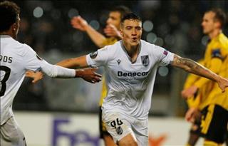 Thống kê Vitoria Guimaraes 1-1 Arsenal: Đất Bồ vẫn thiêng!