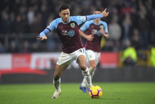 Burnley chốt giá bán sao sáng cho MU