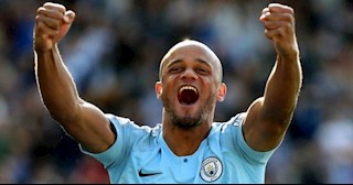 Kompany chỉ ra ngôi sao lớn nhất mà Man City cần phải giữ