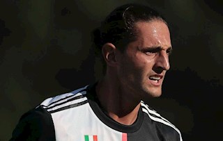 Sarri tiết lộ lý do tân binh Juventus hòa nhập chậm chạp