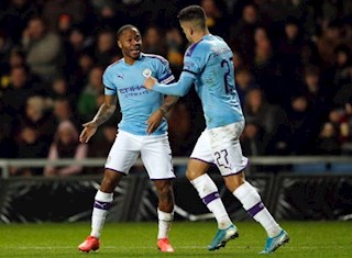 Oxford United 1-3 Man City: Sterling lập cú đúp, Man xanh vào bán kết League Cup