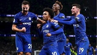 Tỏa sáng diệt Spurs, Willian kêu gọi đồng đội chơi ổn định hơn