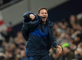 Lampard giải thích lý do thay đổi chiến thuật trước Tottenham