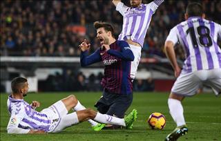 Cứ đà này, Barca sẽ bị Lyon trừng phạt!