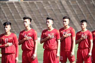 VIDEO: U22 Việt Nam tri ân người hâm mộ sau chiến thắng đầu tay