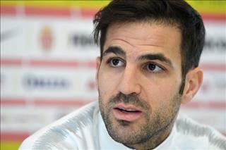 Cesc Fabregas tiết lộ sốc về quyết định chia tay Chelsea