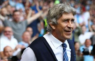 Đem lại niềm vui cho M.U, Arsenal và Chelsea, HLV Pellegrini phản ứng thế nào?