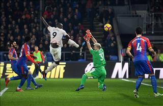 Solskjaer tự hào khi M.U vượt khó thành công trước Palace