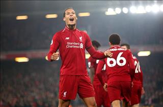 Van Dijk sẽ sớm trở thành trung vệ xuất sắc nhất thế giới