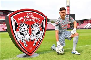 Đặng Văn Lâm dự bị, Muangthong United phơi áo trên đất Campuchia