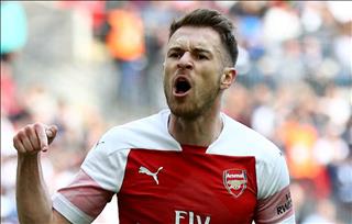 Cuỗm thành công Ramsey từ Arsenal, Juventus được khen hết lời