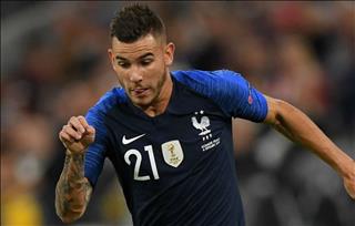 Liverpool đã dạy cho Bayern Munich bài học về tiêu tiền!