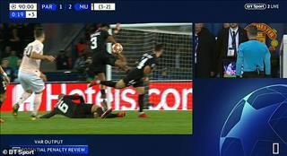 UEFA chính thức lên tiếng về quả penalty trong trận PSG vs M.U