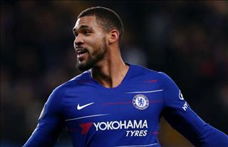 Sao Chelsea tiết lộ điều Sarri buộc họ phải làm