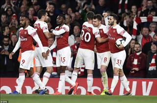 Arsenal sẵn sàng thách thức M.U, Tottenham trong cuộc đua giành vé C1