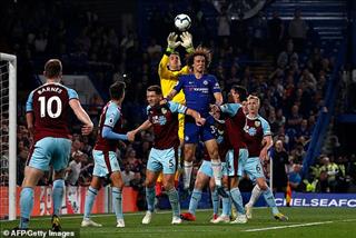 Video tổng hợp: Chelsea 2-2 Burnley (Vòng 35 Premier League 2018/19)