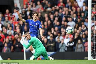 Sao MU bảo vệ De Gea sau sai lầm tai hại ở trận hòa Chelsea