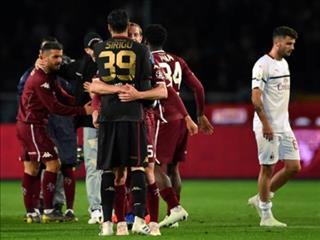 Torino 2-0 AC Milan: Rossoneri văng khỏi Top 4