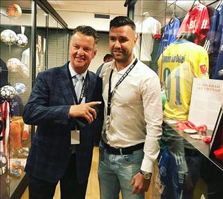 Áo đấu của cựu cầu thủ Thanh Hóa có mặt trong bảo tàng ở Hà Lan