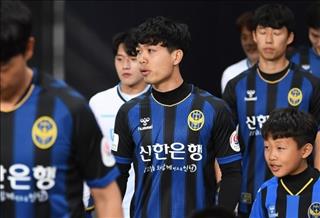 Cựu trợ lý HLV Park Hang Seo chỉ cách để Công Phượng ghi bàn tại K-League
