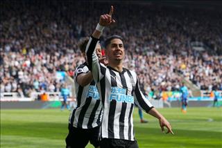 Arsenal bất ngờ muốn gây sốc với tiền đạo của Newcastle