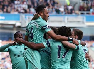 Video tổng hợp: Burnley 1-3 Arsenal (Vòng 38 Premier League 2018/19)