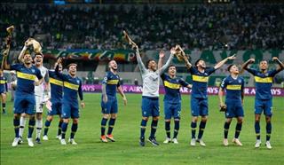 ĐT Việt Nam có thể đối đầu đội bóng cũ của Diego Maradona