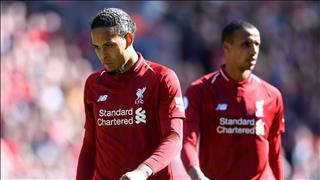 Góc nhìn: Hãy ngả mũ trước The Kop, vì thế giới chẳng còn Sir Alex đâu!