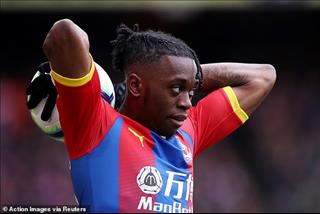 Palace hét giá không tưởng cho M.U vụ Wan-Bissaka