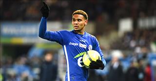 Man City tới Ligue 1 tìm người thay Danilo