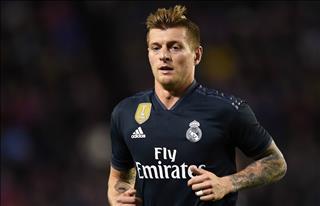 Tương lai Toni Kroos tại Real Madrid được làm sáng tỏ