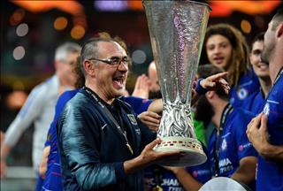 Sếp lớn Chelsea và Juventus hội họp, tương lai Sarri đã được định đoạt?