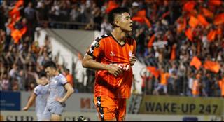 Góp công giúp Đà Nẵng hạ TP.HCM, Hà Đức Chinh vẫn bị HLV Huỳnh Đức chê trách