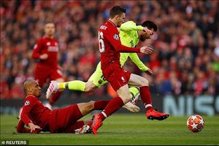 Gặp khó vụ Pogba, Real Madrid bất ngờ gây sốc với tiền vệ của Liverpool