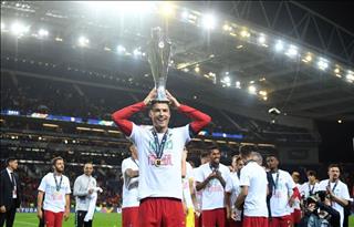Sau Nations League, Ronaldo nhắm cái đích lớn lao khác