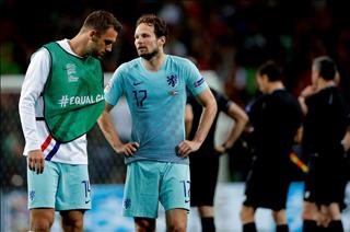 Cựu sao M.U thừa nhận Hà Lan lực bất tòng tâm trước BĐN