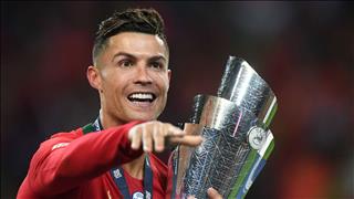 Ronaldo thờ ơ bất ngờ với Quả Bóng Vàng 2019