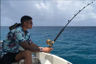 Sốc: Trung vệ M.U lỡ chọn “khách sạn ma ám” làm nơi nghỉ dưỡng