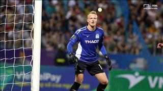 Để lọt lưới nhiều thứ hai V-League, thủ môn HAGL vẫn có thông số đáng ngưỡng mộ