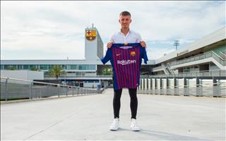 Điểm tin Bóng đá 24h sáng ngày 21/6: Barca chiêu mộ thành công sao trẻ Hà Lan