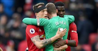 HLV Solskjaer quyết định tương lai De Gea và Lindelof