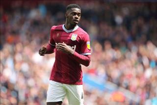 Axel Tuanzebe lên tiếng về tương lai ở MU