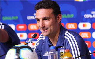 Argentina vào bán kết, HLV Scaloni lên tiếng cảnh báo Brazil