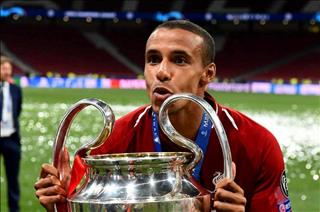 Matip lên tiếng về tương lai ở Liverpool
