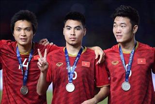 Sau Quang Hải, Văn Quyết, thêm một cái tên Việt Nam được AFC vinh danh