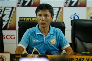 HLV Khánh Hòa chưa để tâm tới trận chung kết ngược với HAGL