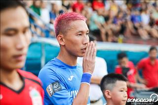 ẢNH: HAGL thua tan tác vì Nghiêm Xuân Tú cầu may trước trận?